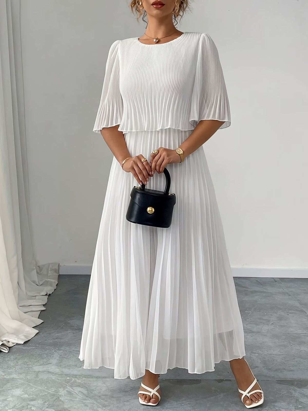 Elegant Plus Size Pleated Dress – Solid Color Fashionable European Style Women's Outfit