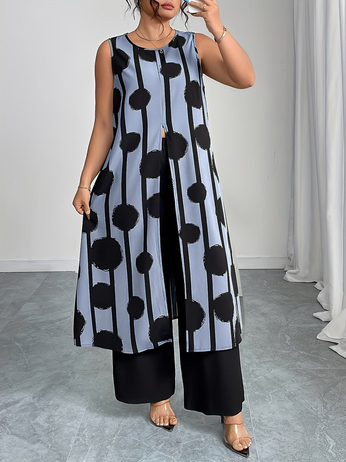 Plus Size Elegant Casual Outfit – Stylish & Comfortable Everyday Wear for Women