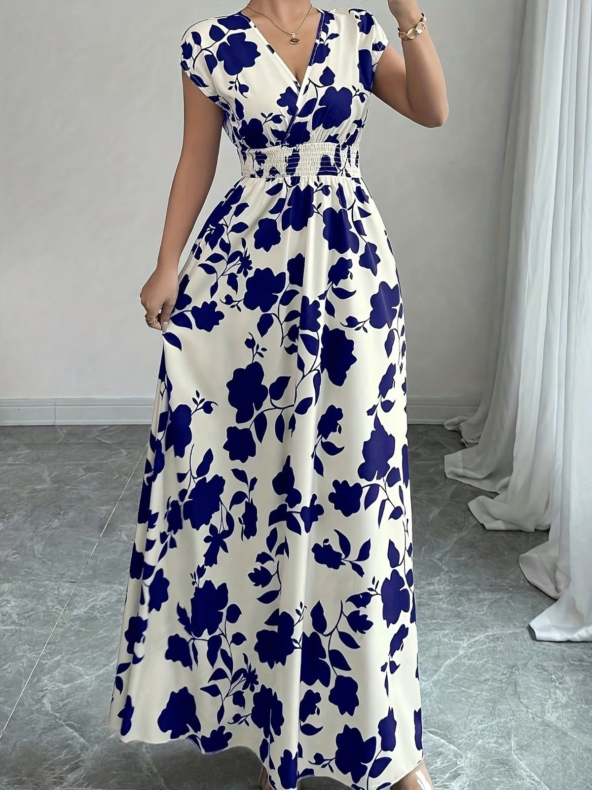 Elegant Floral Maxi Dress – V-Neck A-Line Flowing Dress with Cinched Waist for Women