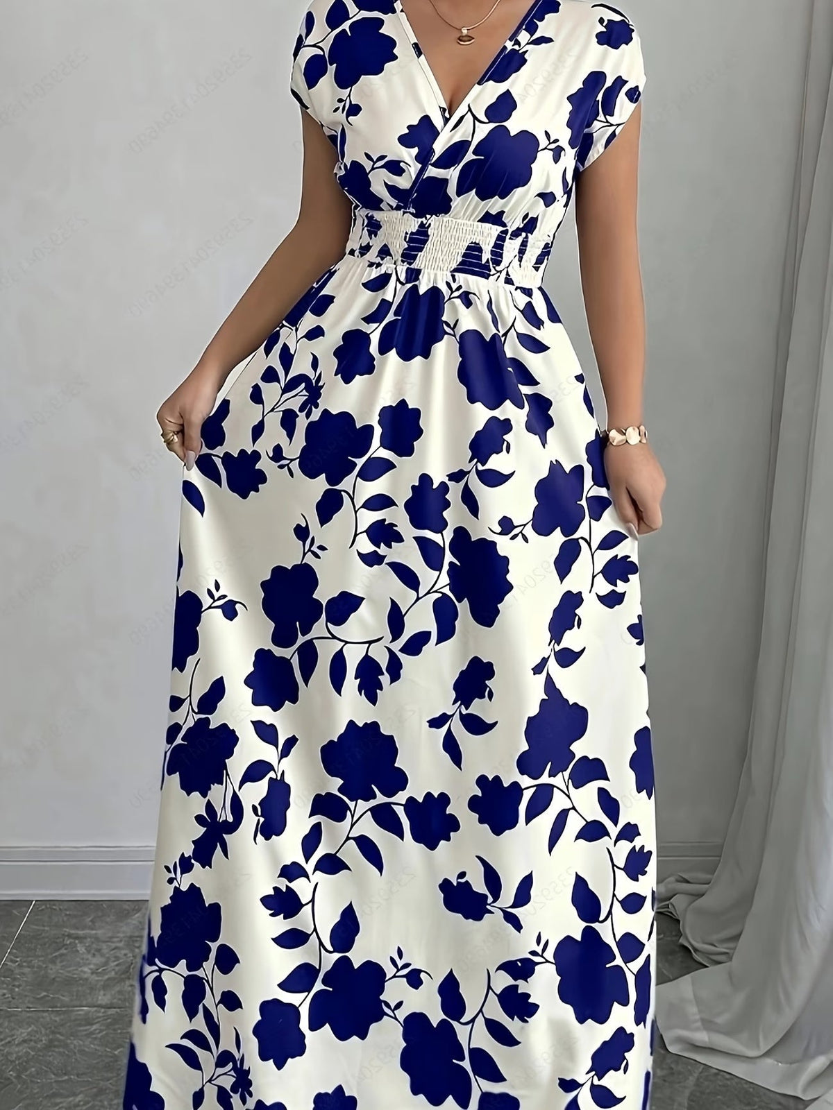 Elegant Floral Maxi Dress – V-Neck A-Line Flowing Dress with Cinched Waist for Women