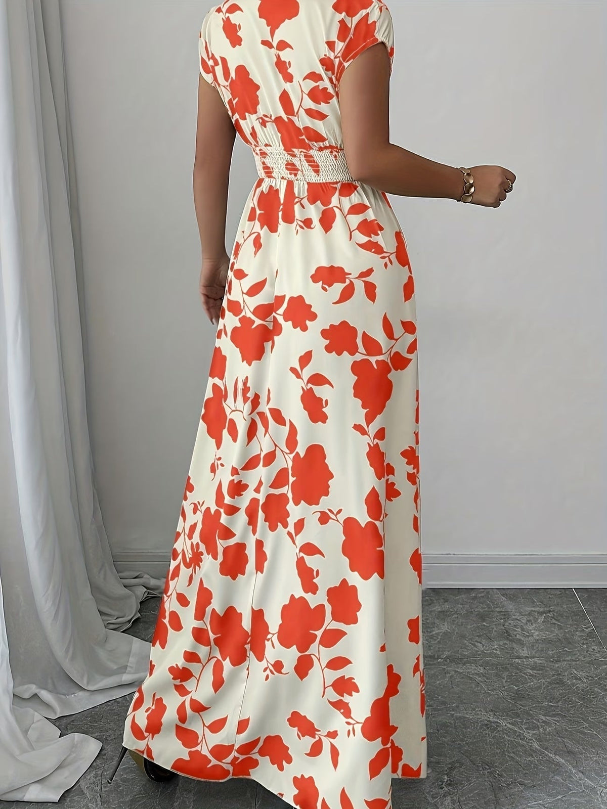 Elegant Floral Maxi Dress – V-Neck A-Line Flowing Dress with Cinched Waist for Women