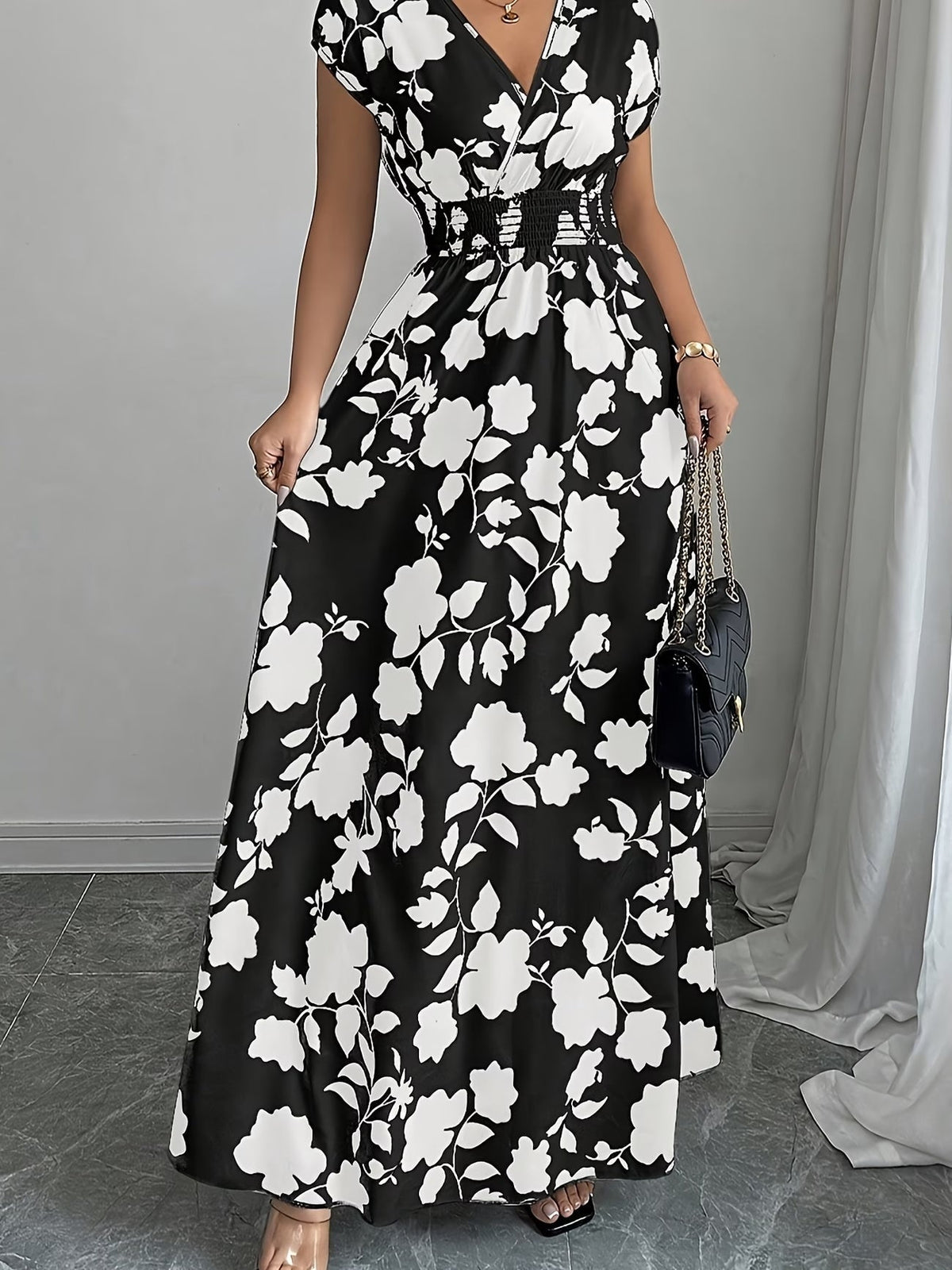 Elegant Floral Maxi Dress – V-Neck A-Line Flowing Dress with Cinched Waist for Women