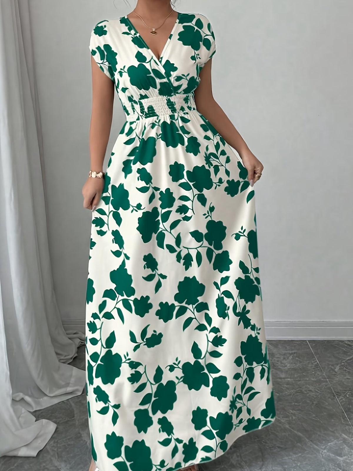 Elegant Floral Maxi Dress – V-Neck A-Line Flowing Dress with Cinched Waist for Women