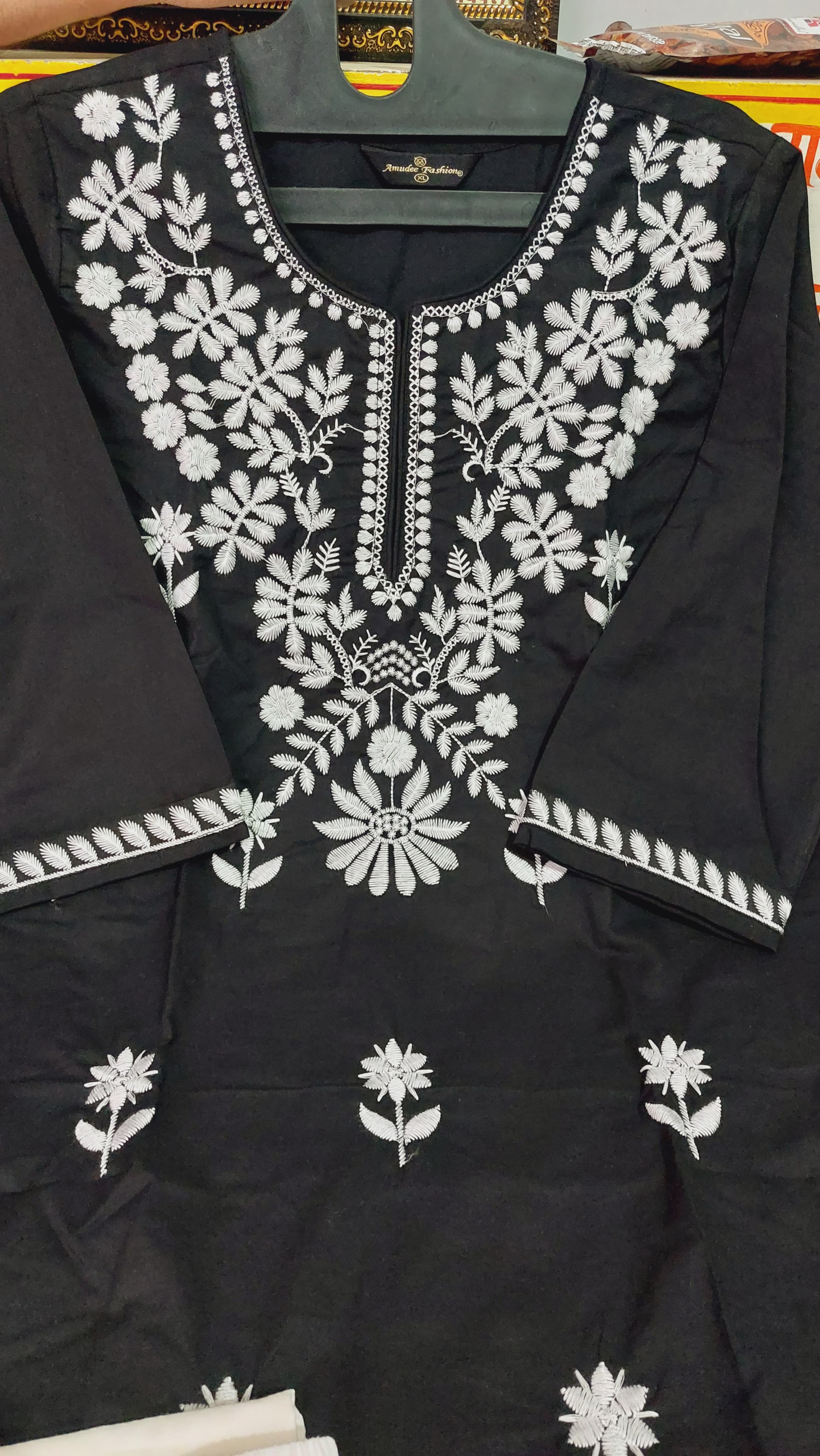 Jaipuri Embroidered Cotton 60x60 Kurta Pant Set (Kurta 45", Pant 37")