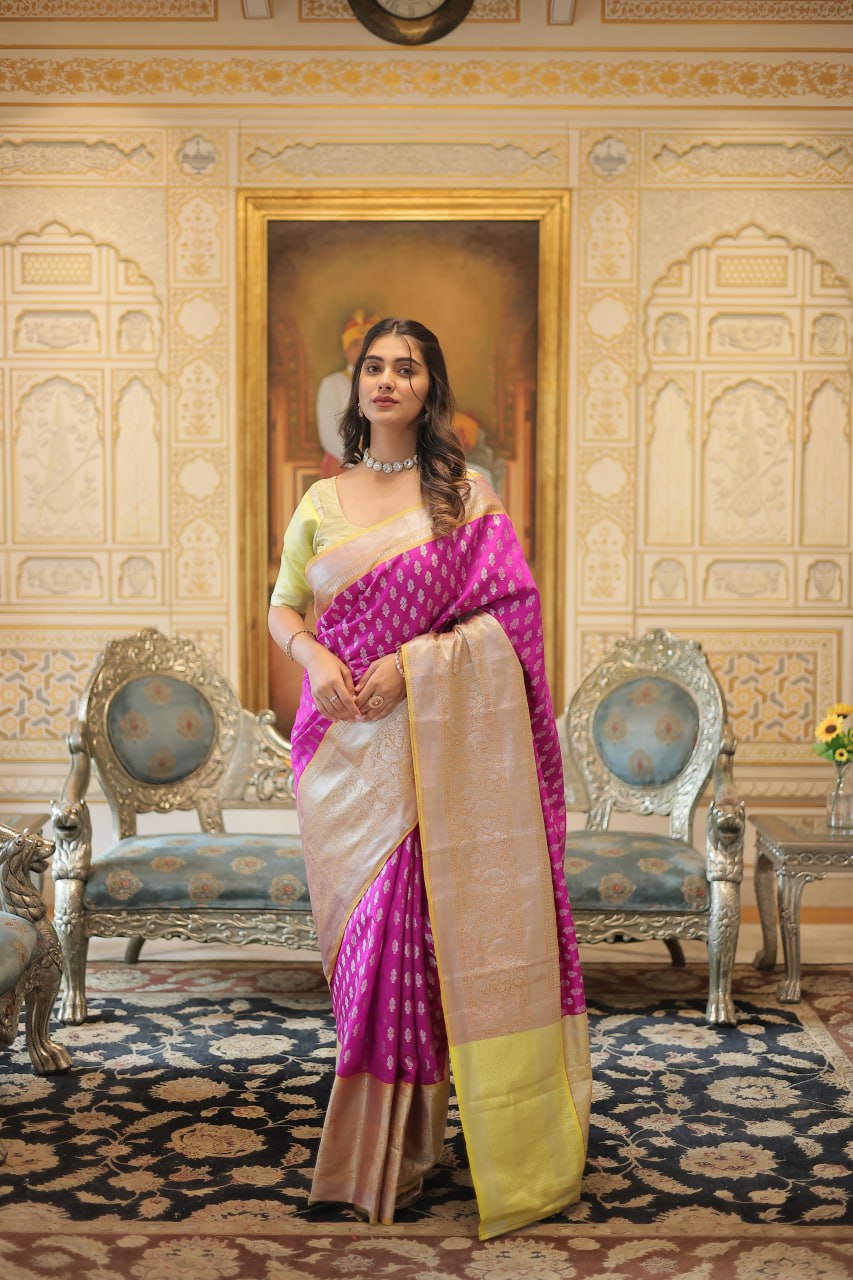 Kanjivaram Silk Pink Saree with Zari Weaving Work