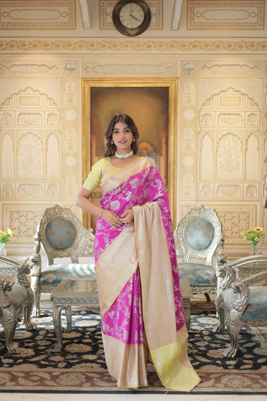 Kanjivaram Silk Pink Saree with Zari Weaving Work with Blouse