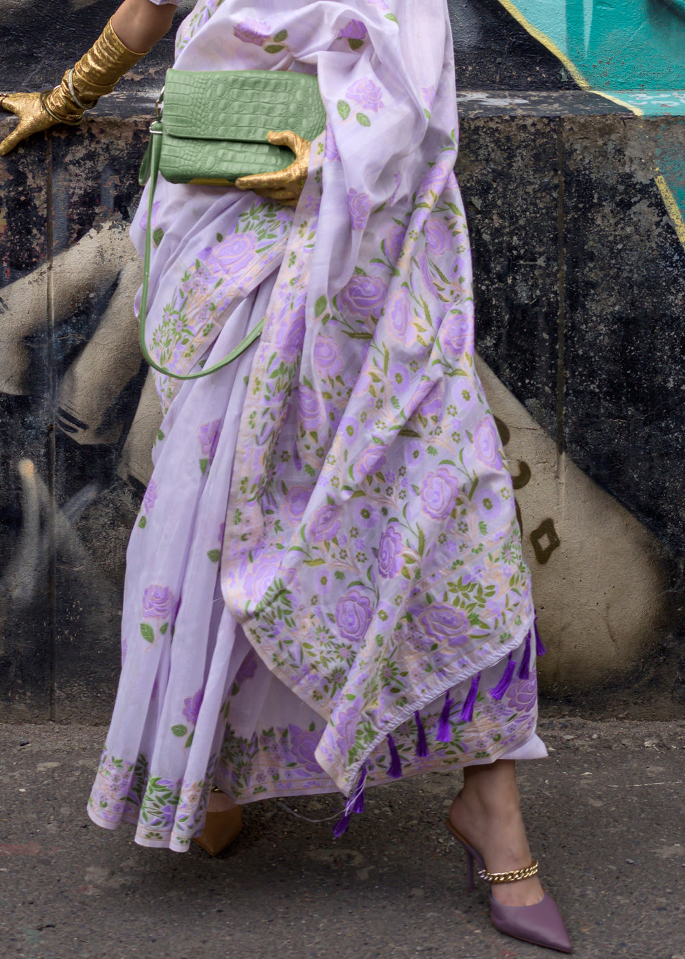 Lavender Banarasi Silk Saree with Zari Kashmiri Weaving  & Unstitched Blouse