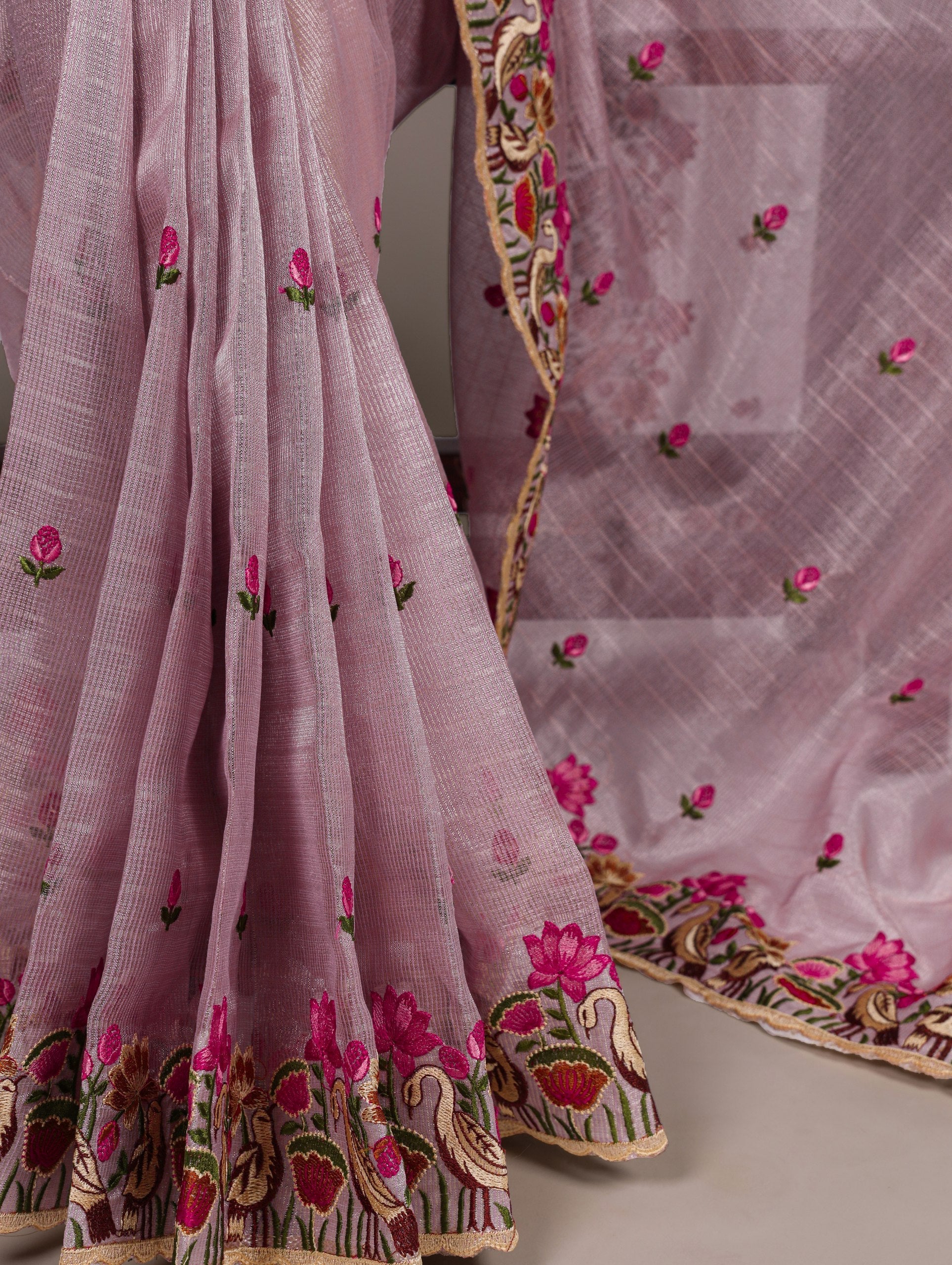 Lavender Elegant Zari Kota Tissue Saree with Exquisite Thread Embroidery Work and Banglory Blouse Piece – Premium Ethnic Ensemble