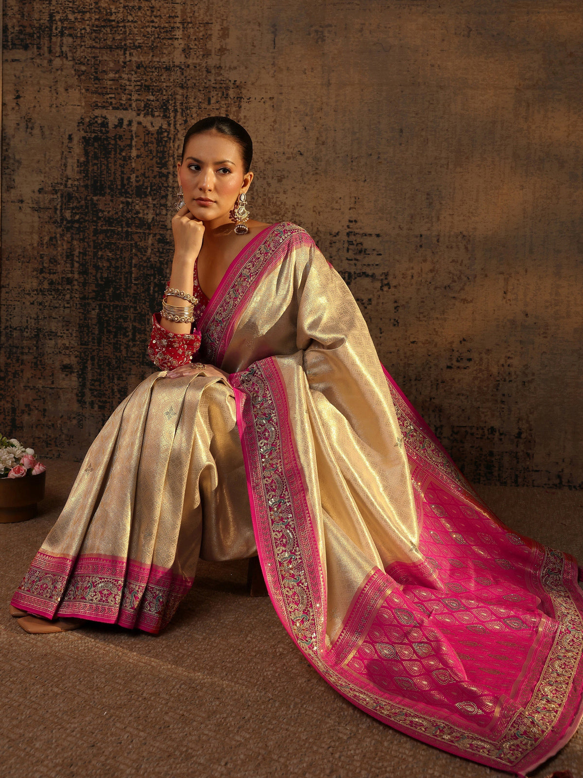 Anouk Art Gold Ethnic Motifs Woven Design Silk Blend Saree With Unstitched Blouse Piece