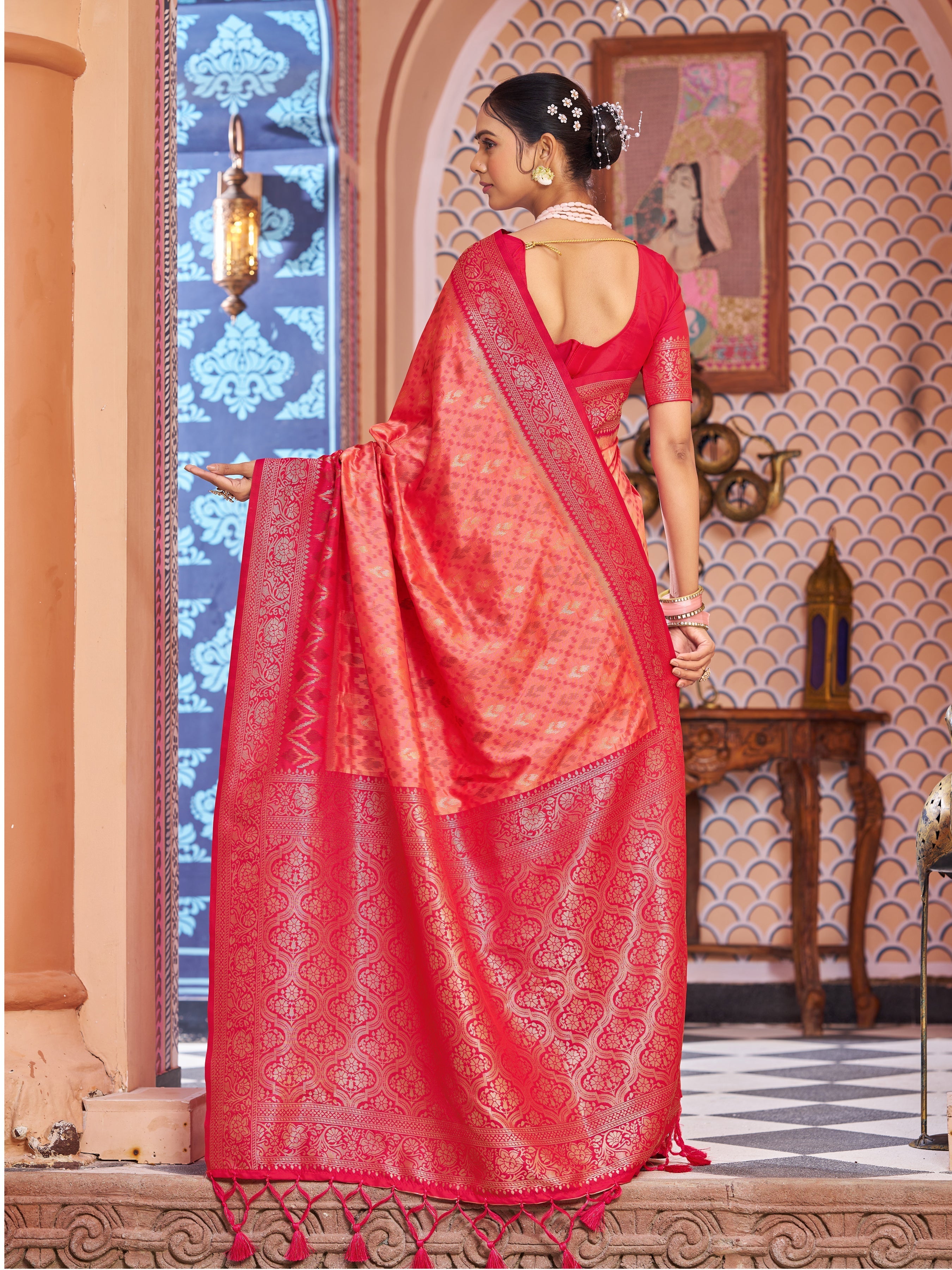 Light Pink Elegant Banarasi Tissue Silk Saree with Zari Woven Design