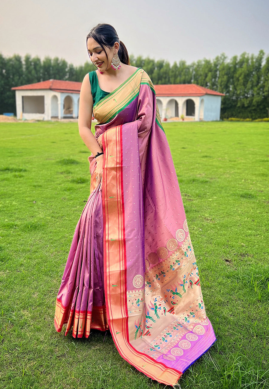 Light Pink Elegant Paithani Silk Saree with Jacquard Weaving