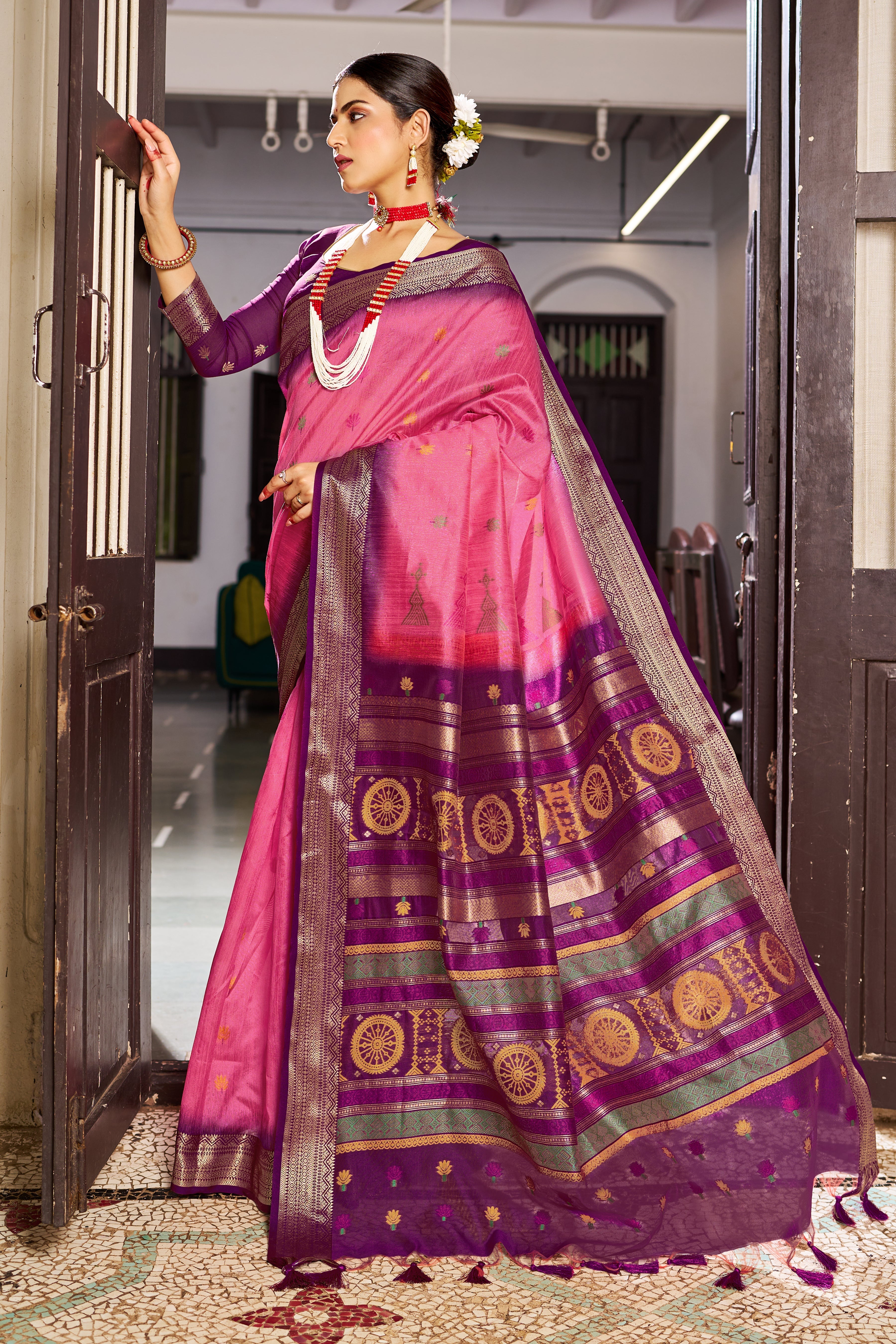 Light Pink Elegant Slub Lilan Saree – Luxurious Semi Tussar Silk