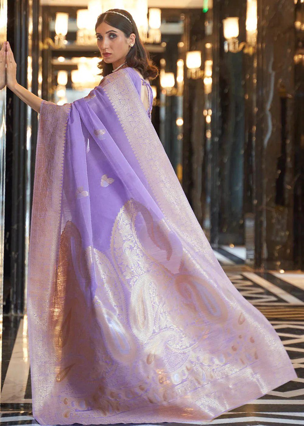 Light Purple Elegant Linen Saree with Floral Printed Weaving Work