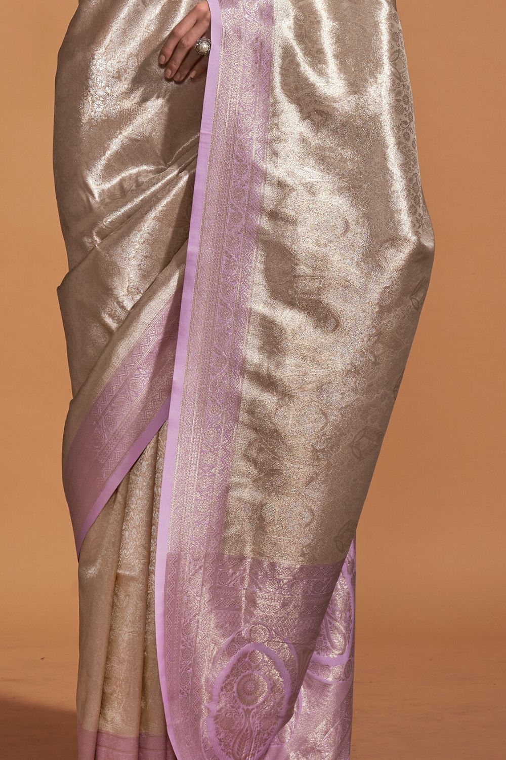 Lilac Handwoven Kanjivaram Silk Saree with Blouse Piece