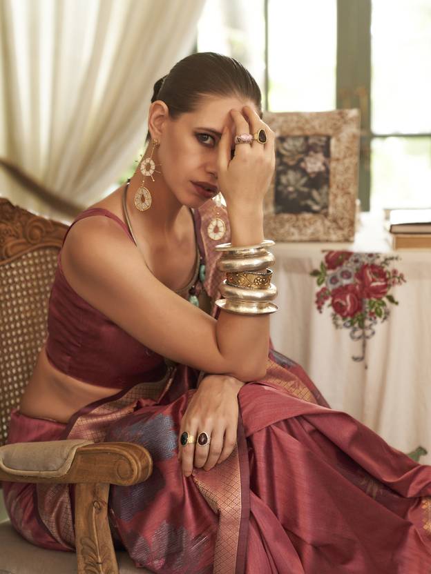 Maroon Banarasi Silk Blend Saree with Unstitched Blouse Piece