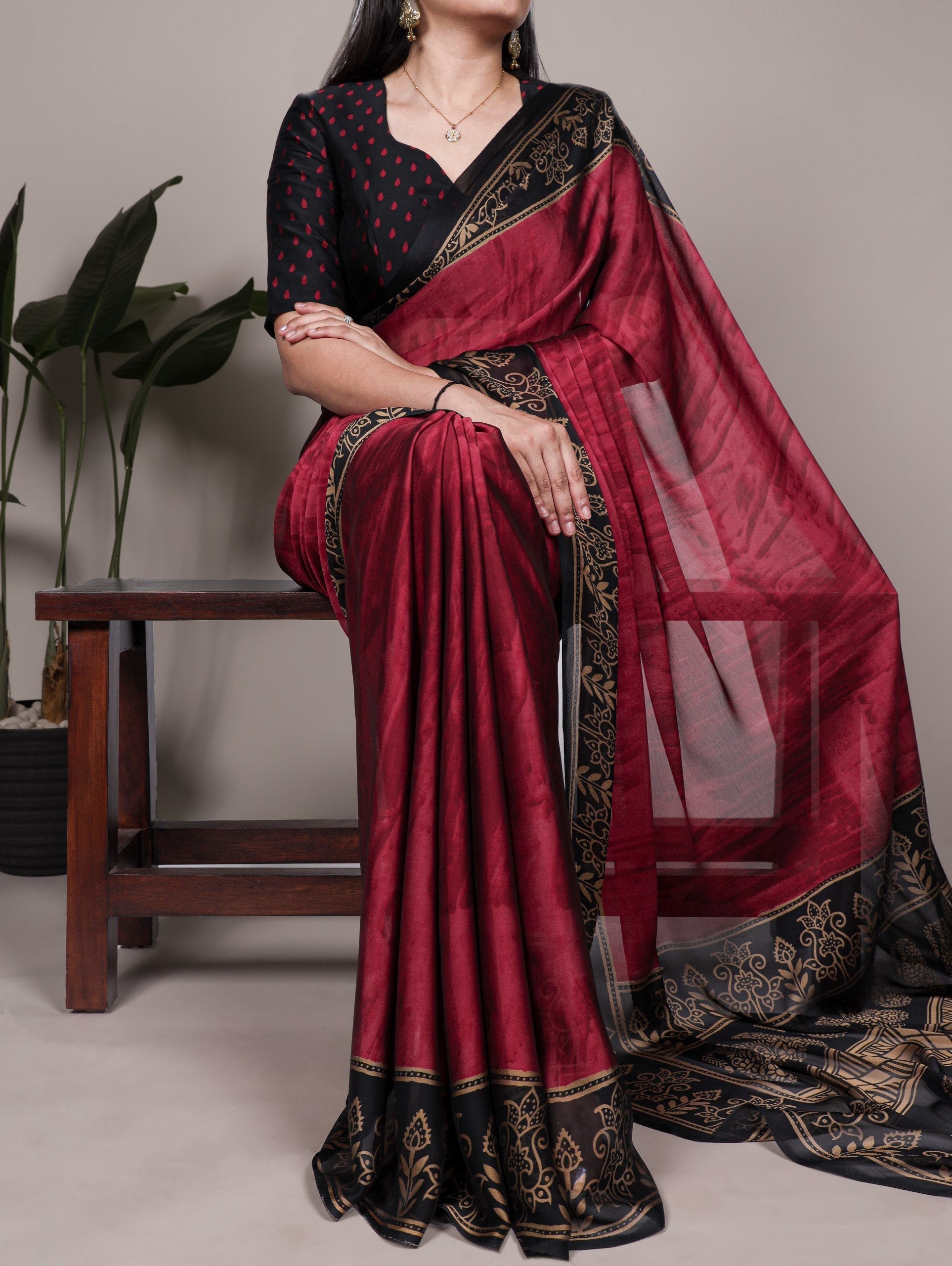 Maroon Elegant Rangoli Silk Printed Saree with Matching Unstitched Blouse – Lightweight & Stylish Daily/Festive Wear