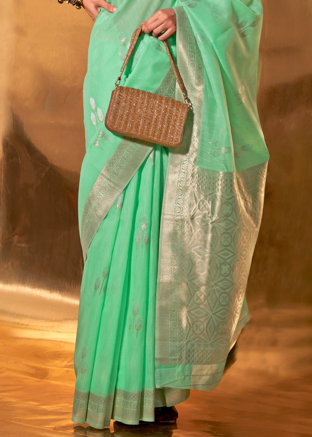 Mint Green Royal Banarasi Silk Saree with Contrast Border & Designer Pallu – Wedding Special