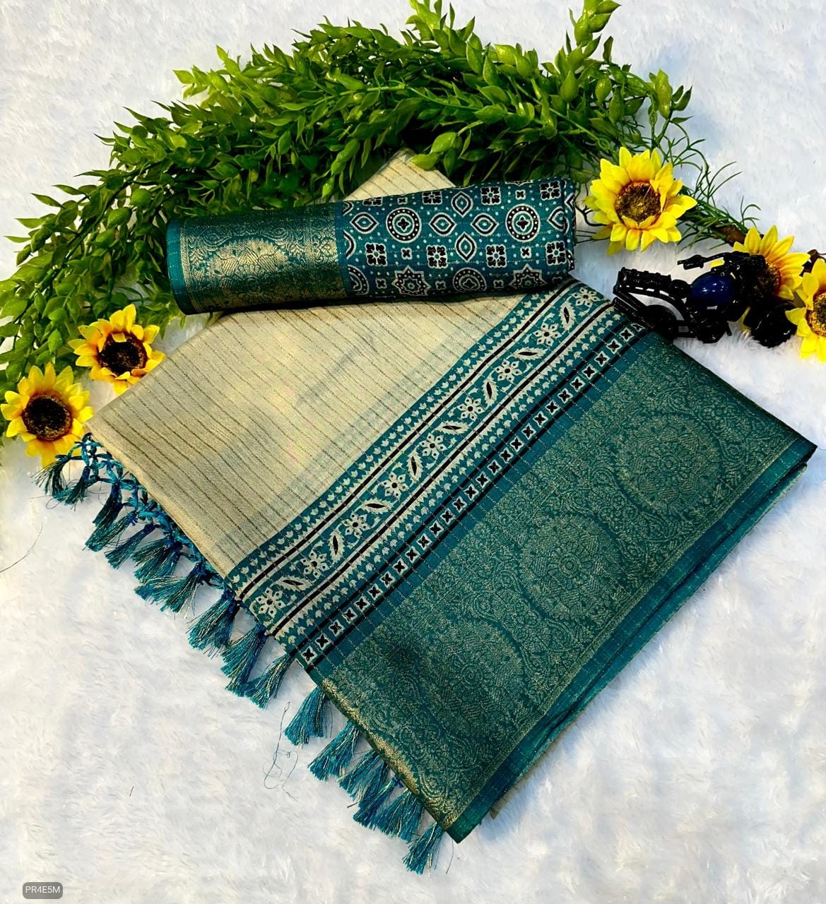 Mysore Silk Saree with Weaving & Blouse Piece