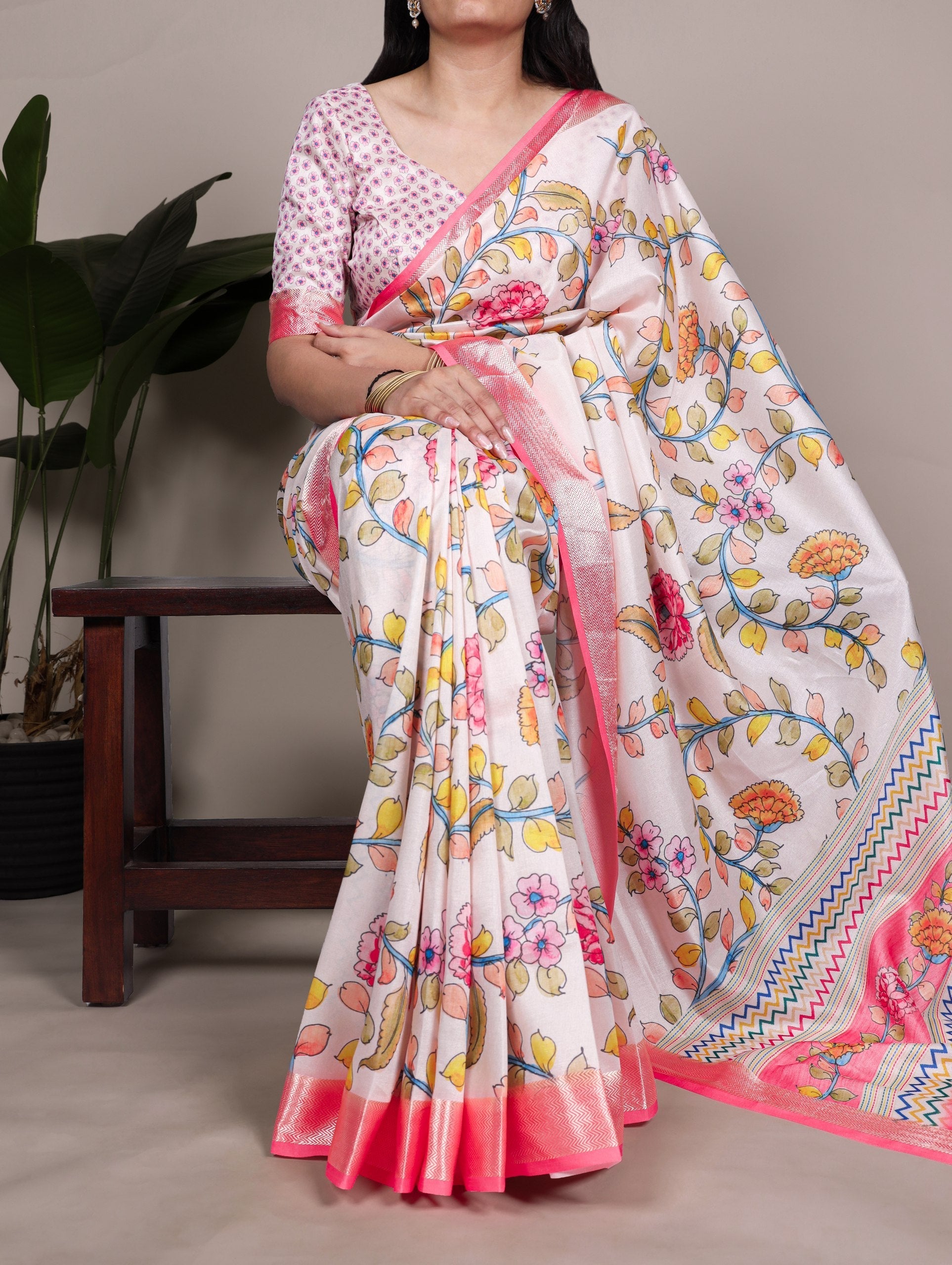 Off White Elegant Tasar Silk Saree with Traditional Floral Print & Viscose Border – 5.5 Meter Saree with Unstitched Blouse