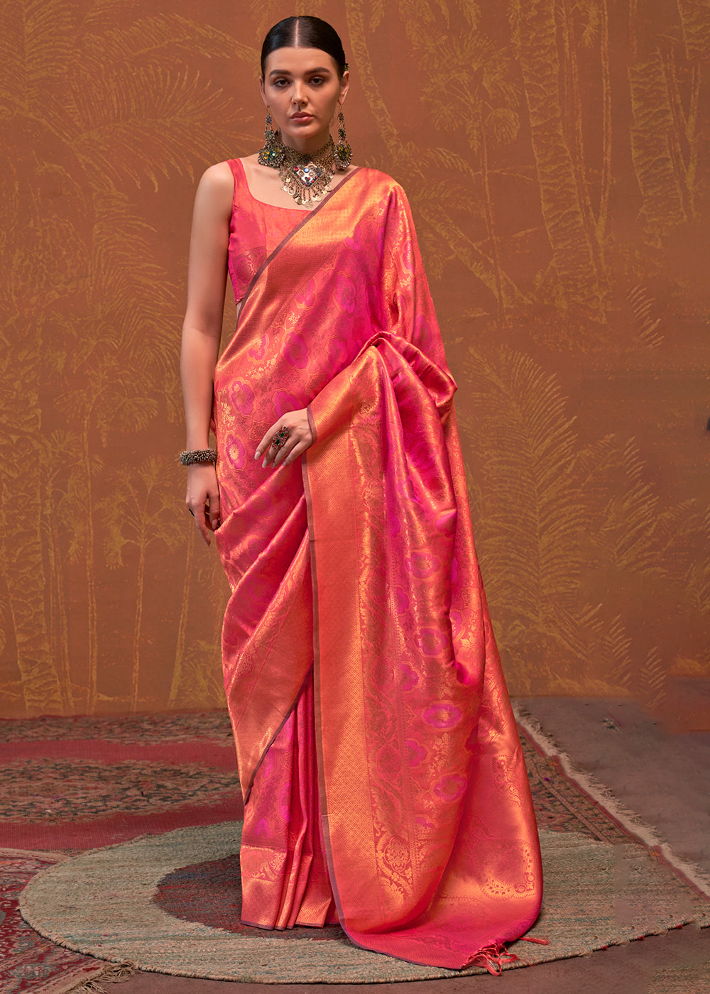 Peach Elegant Blended Silk Banarasi Saree with Blouse Piece – Timeless Traditional Charm