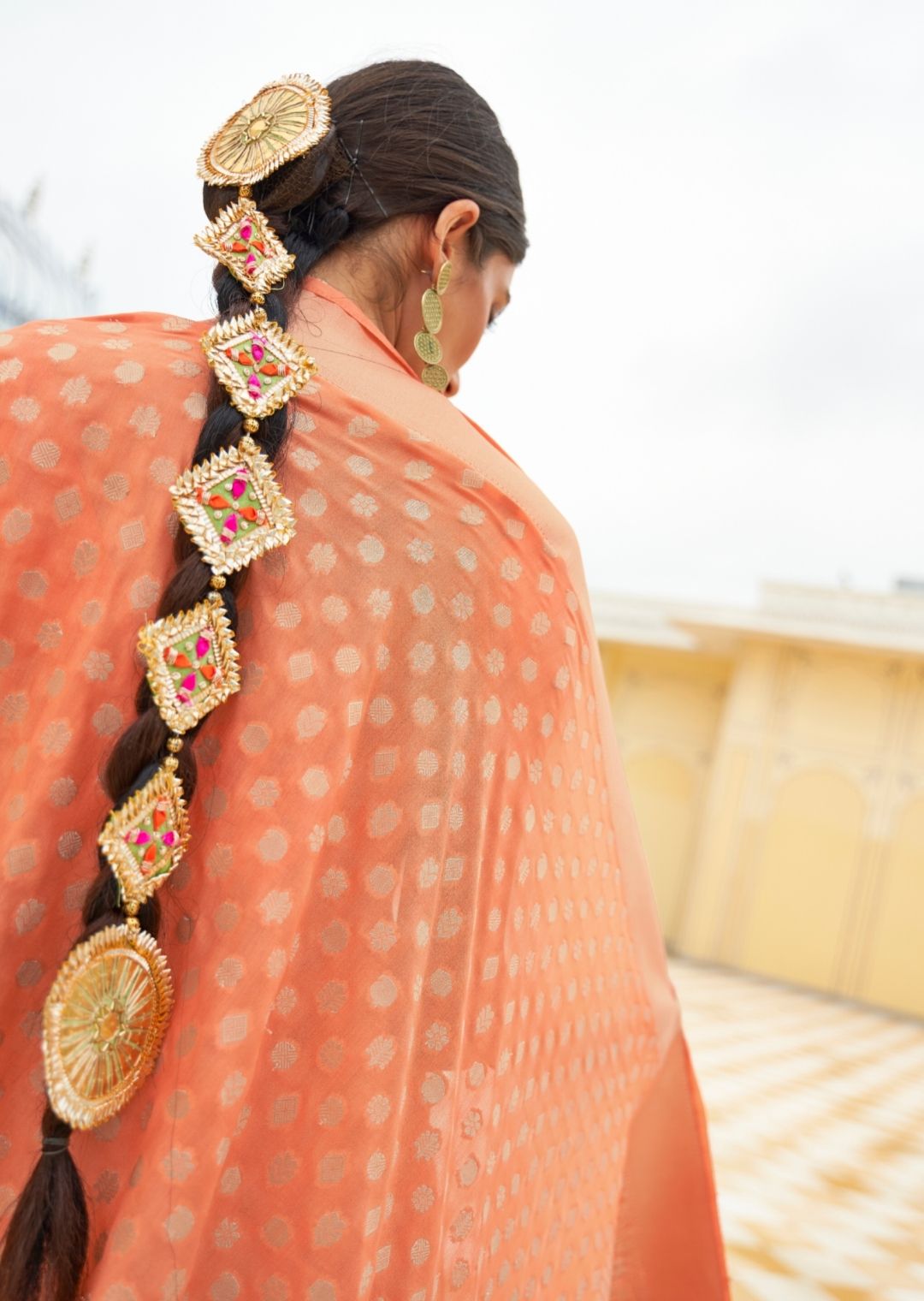 Peach Graceful Georgette Saree with Unstitched Blouse Piece