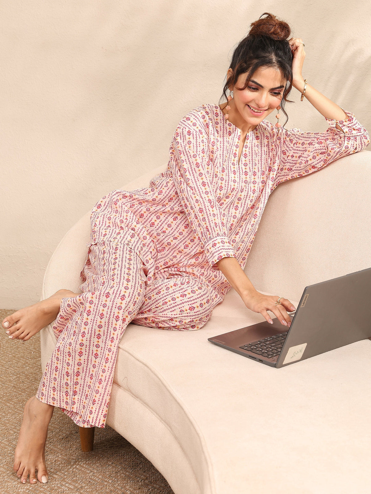 Anouk Peach Printed Cotton Night Suit