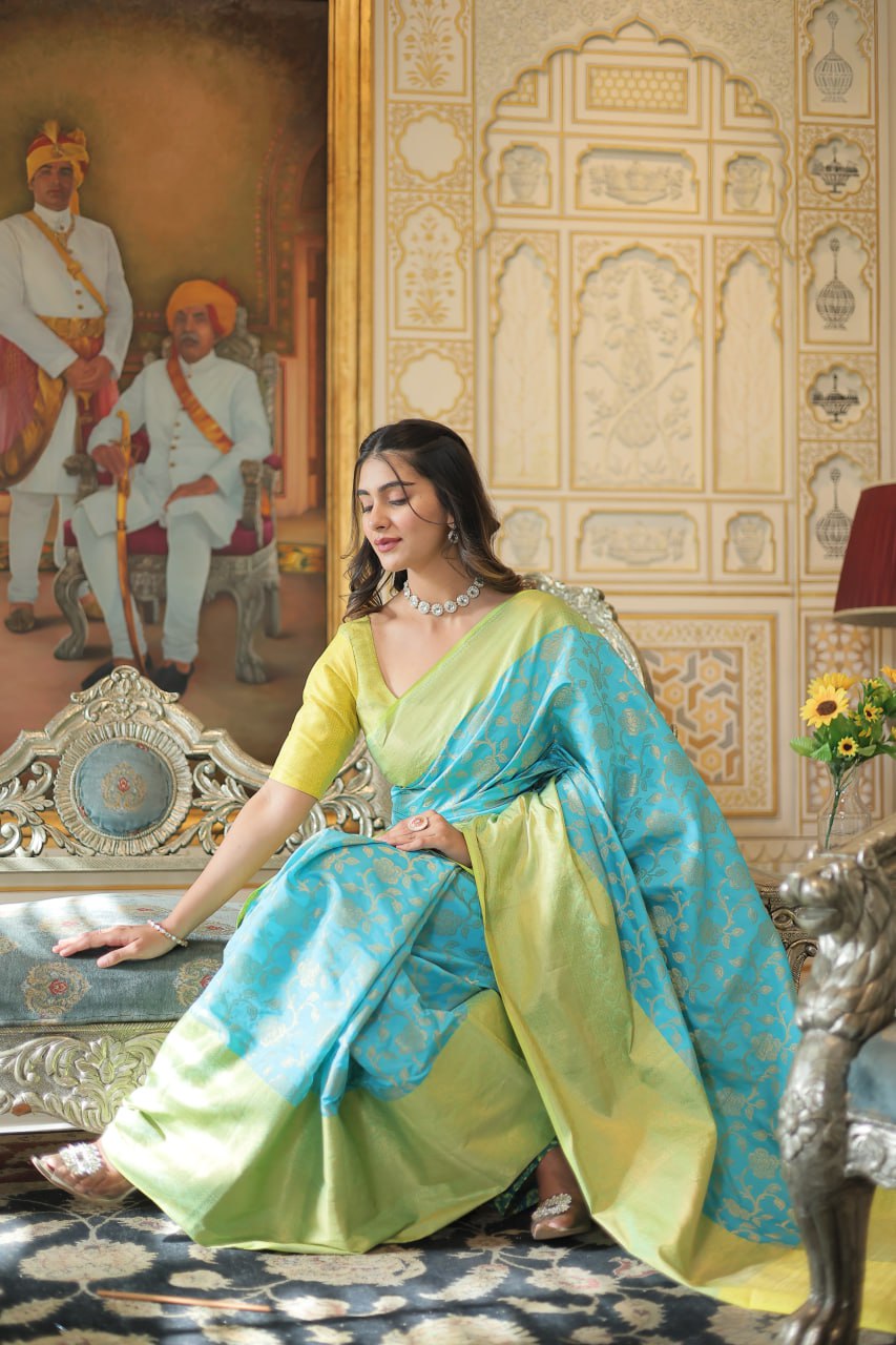 Blue Traditional Kanjivaram Silk Saree with Zari Weaving