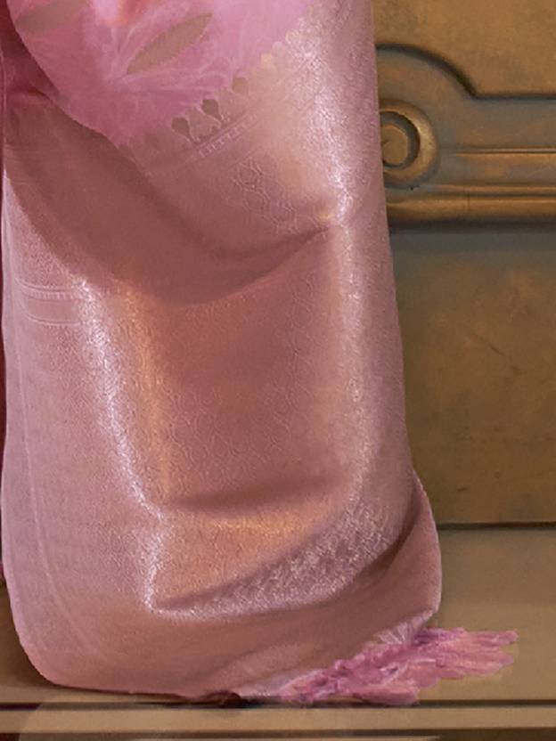 Pink Classic Banarasi Silk Blend Saree – Perfect for Weddings & Festive Occasions