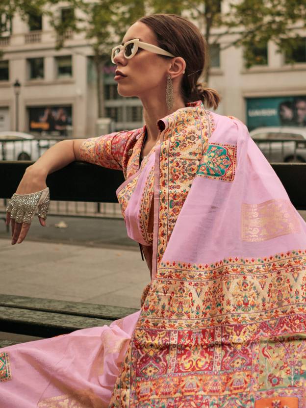 Pink Elegant Banarasi Silk Blend Woven Saree with Unstitched Blouse Piece