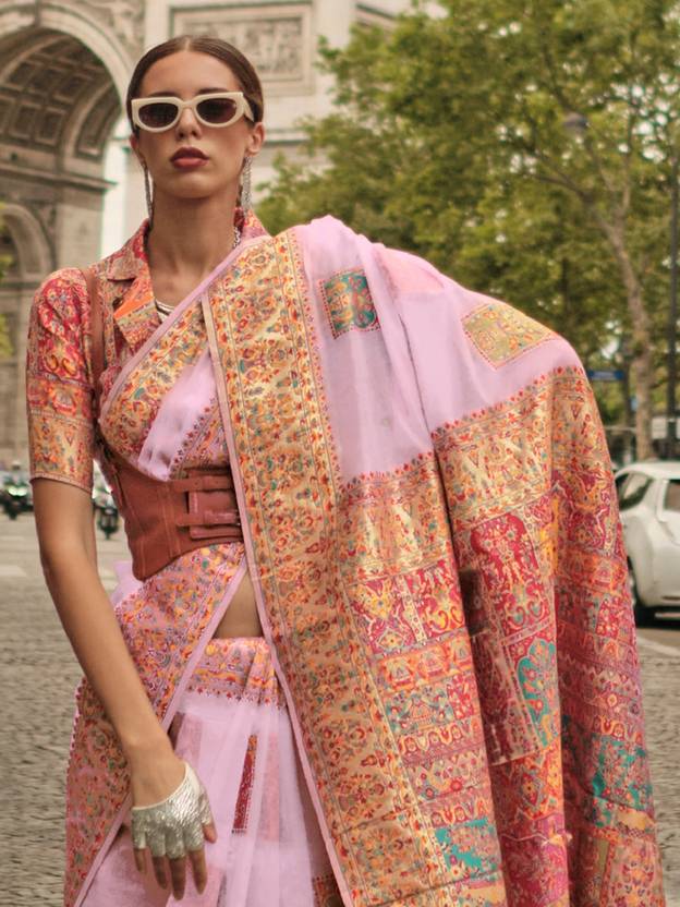 Pink Elegant Banarasi Silk Blend Woven Saree with Unstitched Blouse Piece