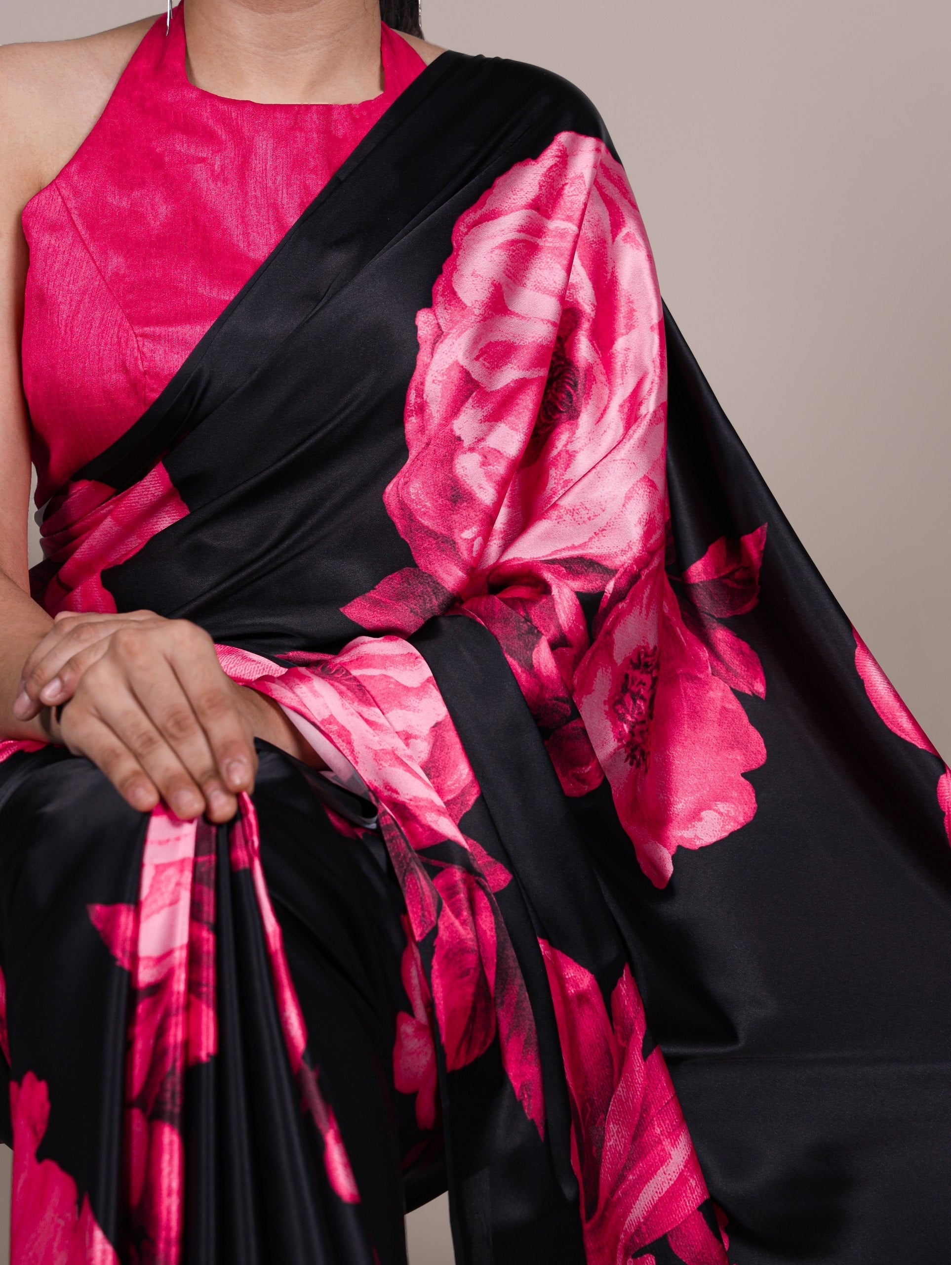 Pink Elegant Floral Print Satin Silk Saree with Plain Banglory Blouse Piece