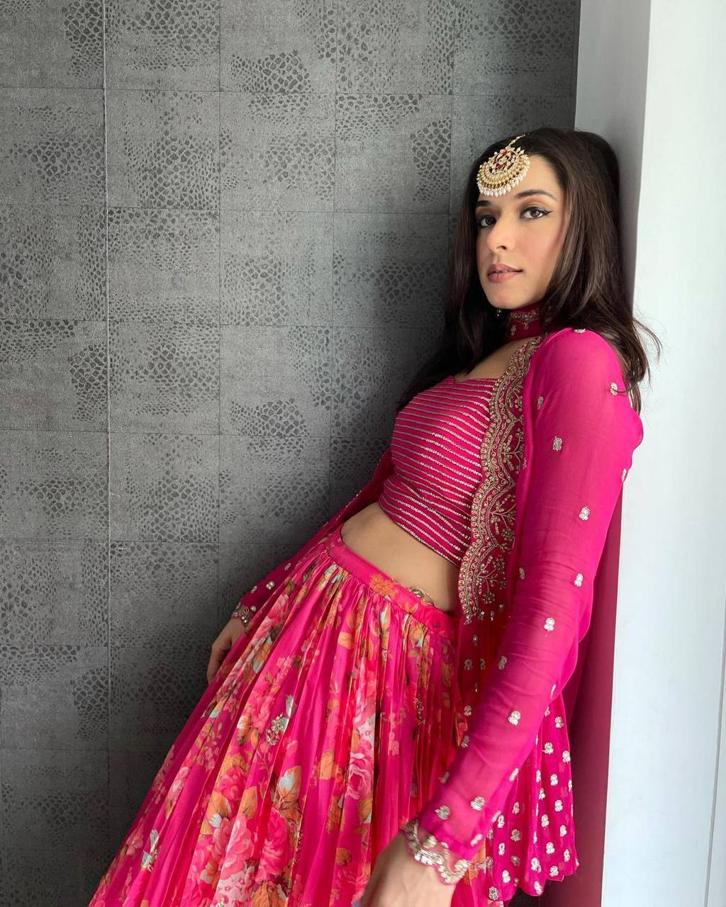 Pink Elegant Georgette Silk Lehenga Set – With Embroidered Koti