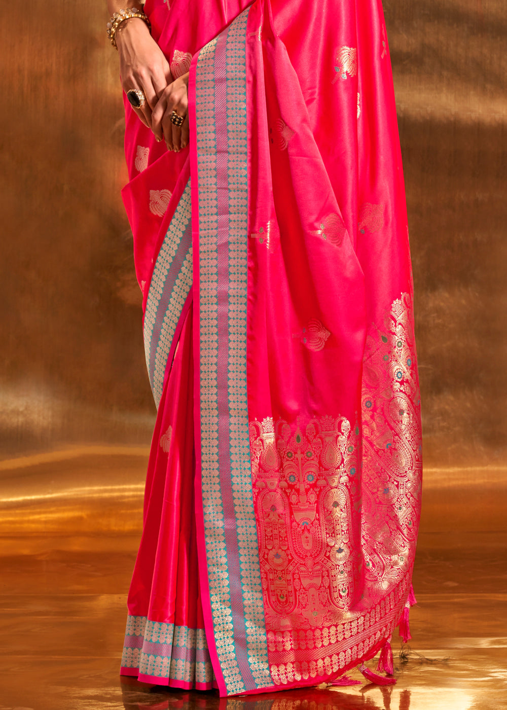 Pink Elegant Satin Silk Saree – Luxurious Drape for Every Occasion
