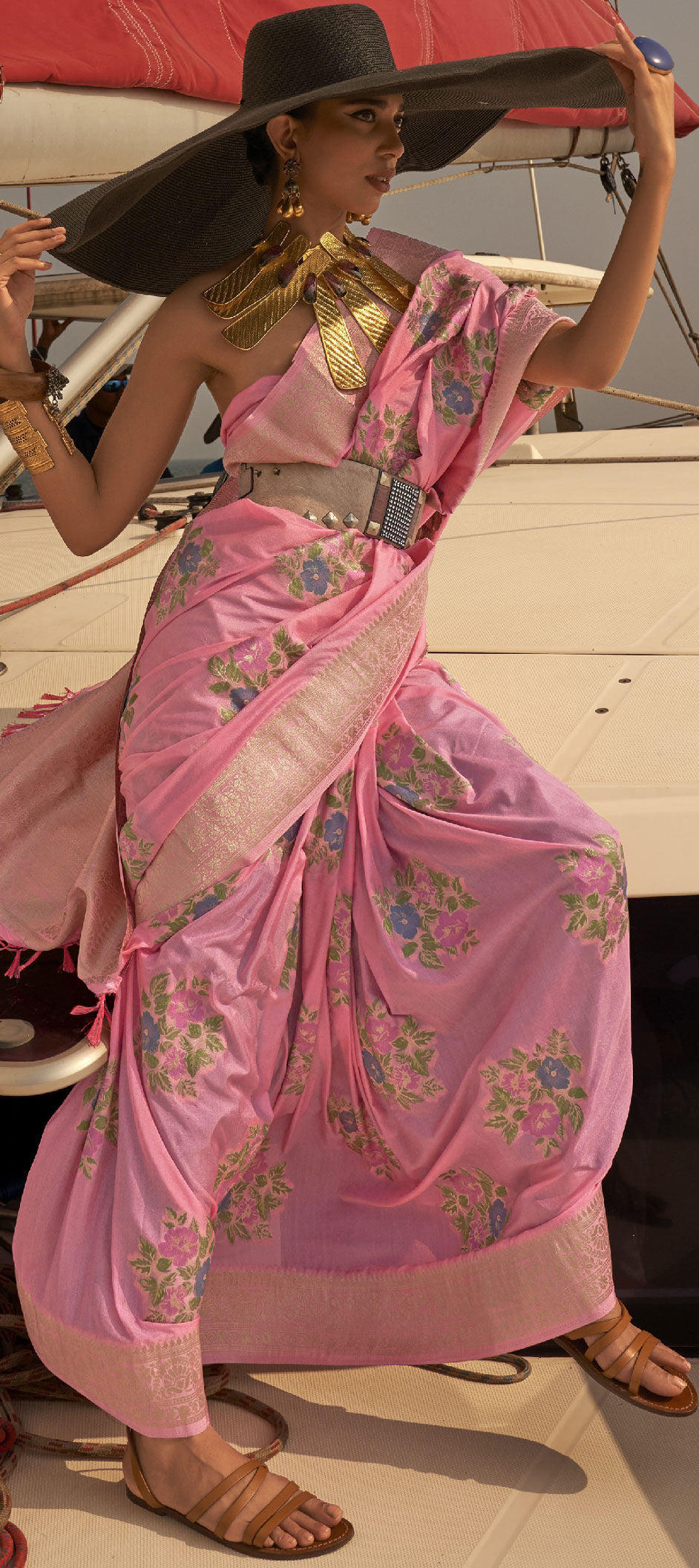 Pink Elegant Silk Blend Mysore Saree with Tassel Detailing