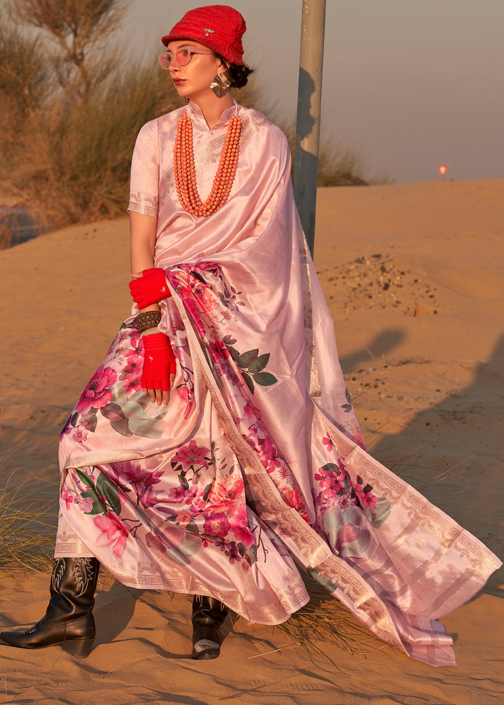 Pink Elegant Tussar Silk Blend Saree with Blouse Piece