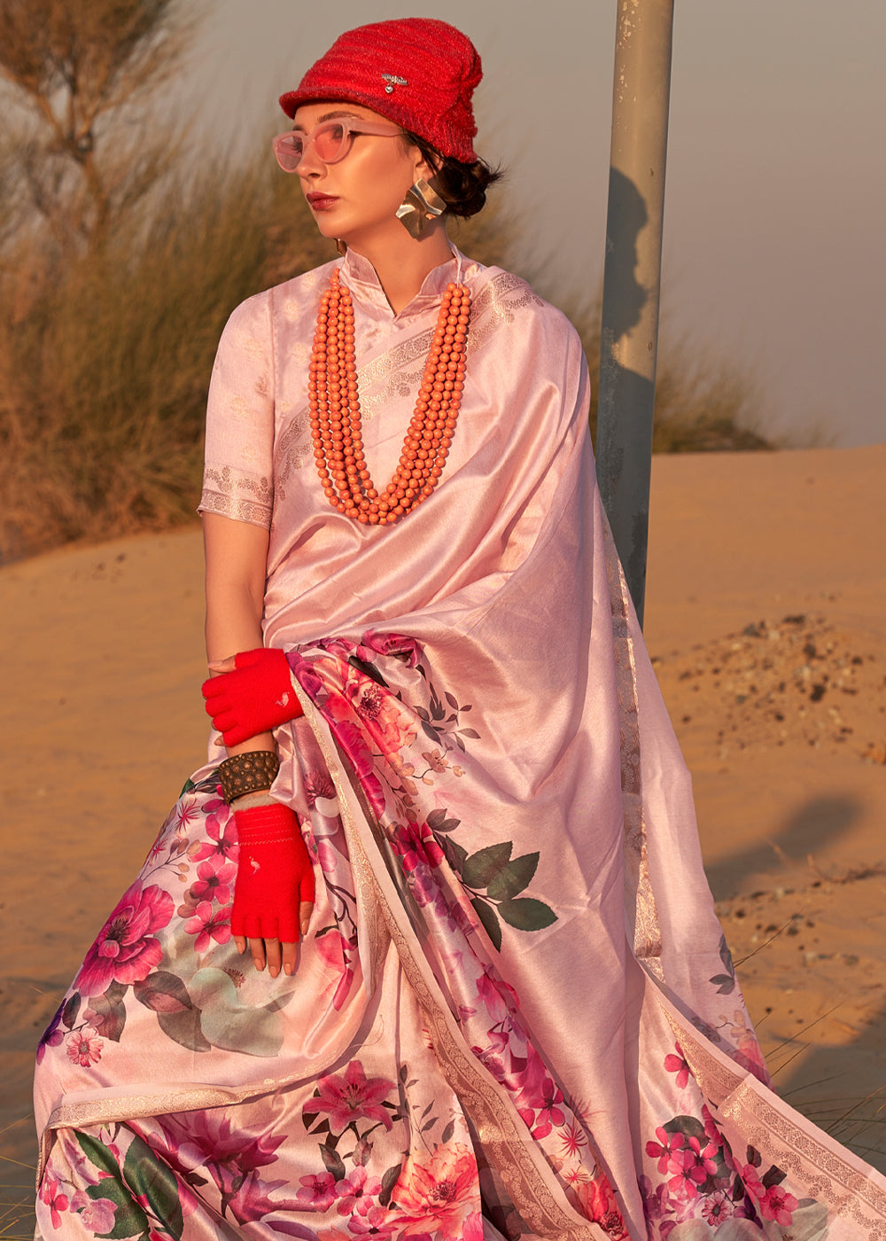 Pink Elegant Tussar Silk Blend Saree with Blouse Piece