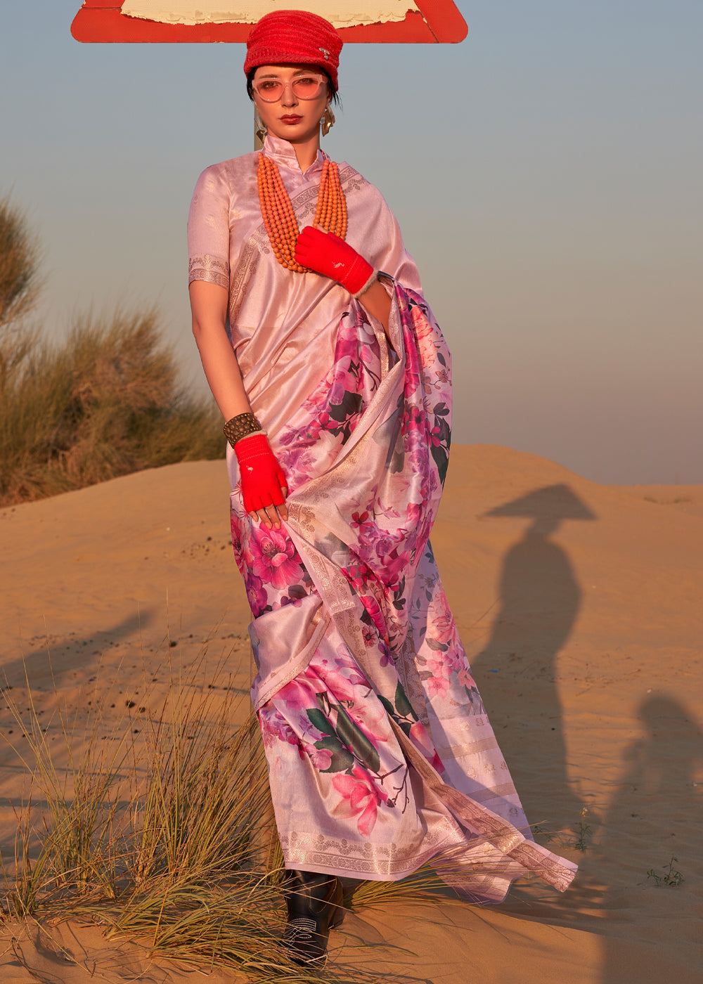 Pink Elegant Tussar Silk Blend Saree with Blouse Piece