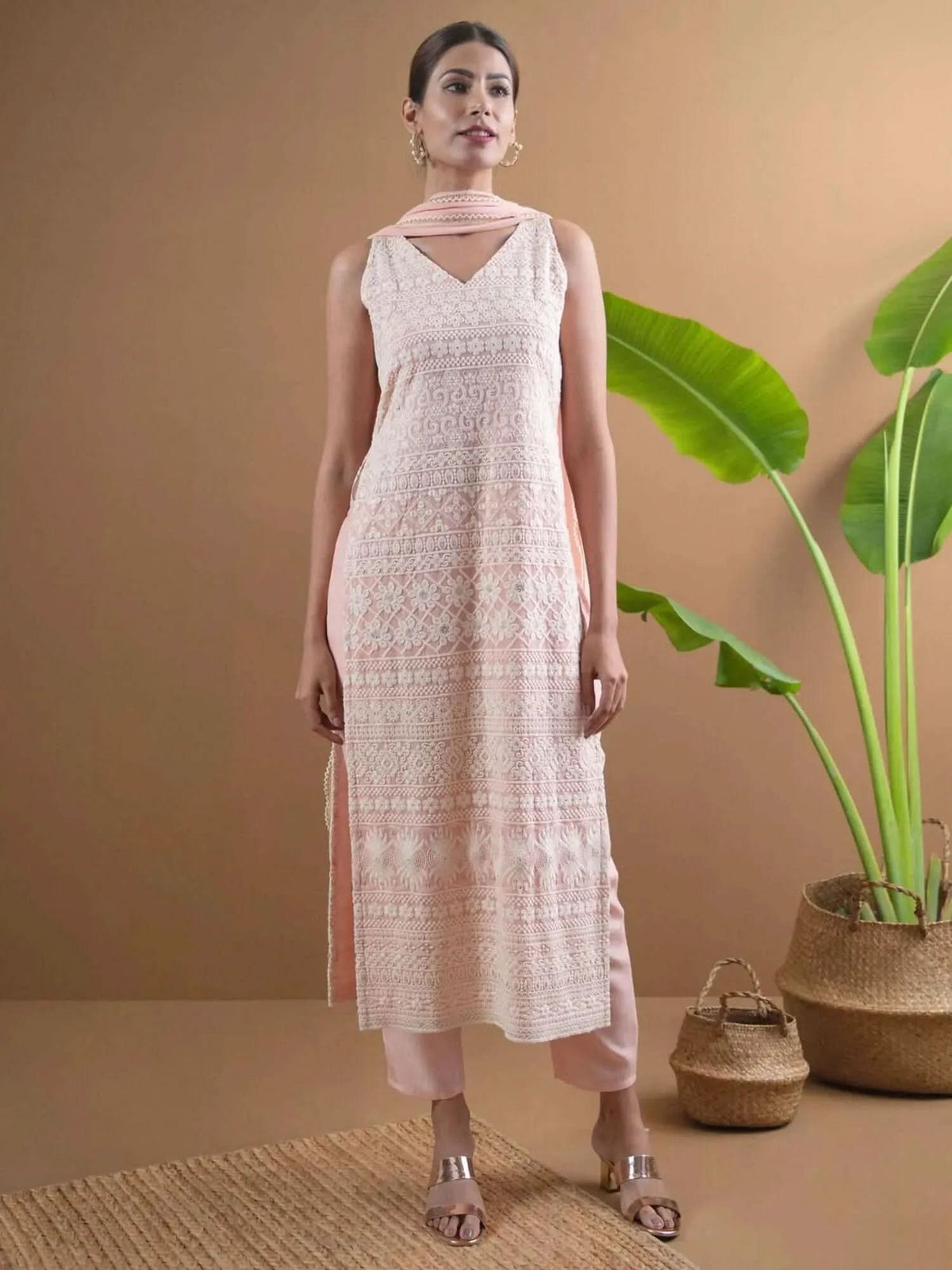 Anouk Pink Embroidered Georgette Straight Kurta With Dupatta