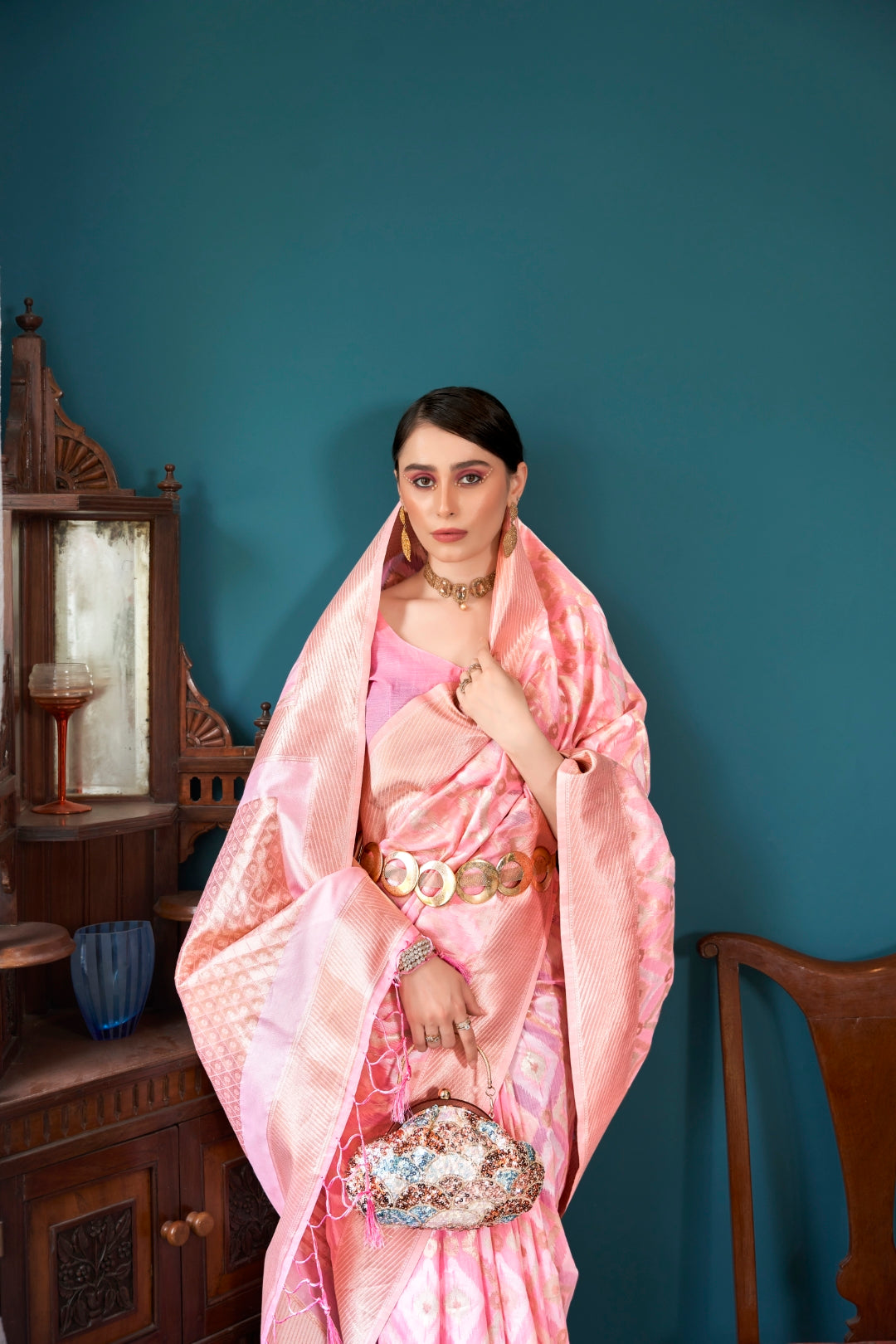 Pink & Gold Elegant Banarasi Saree with Geometric Zari Weaving