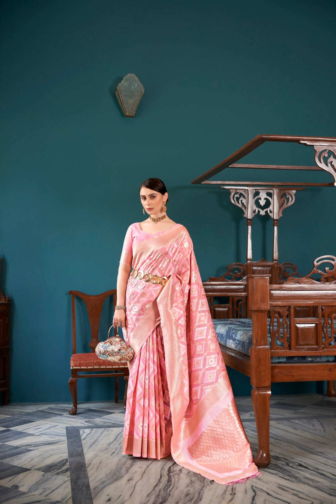 Pink & Gold Elegant Banarasi Saree with Geometric Zari Weaving