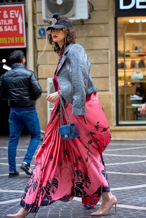 Pink Queen Digital Printed Satin Crepe Saree with Blouse Piece – Festive & Partywear