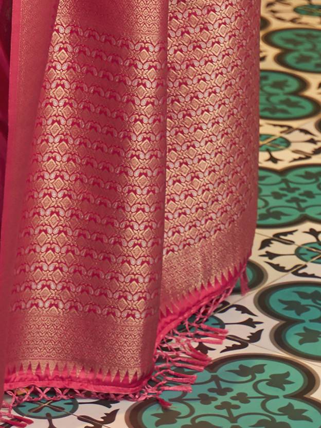 Pink Traditional Baluchari Silk Blend Saree with Unstitched Blouse Piece