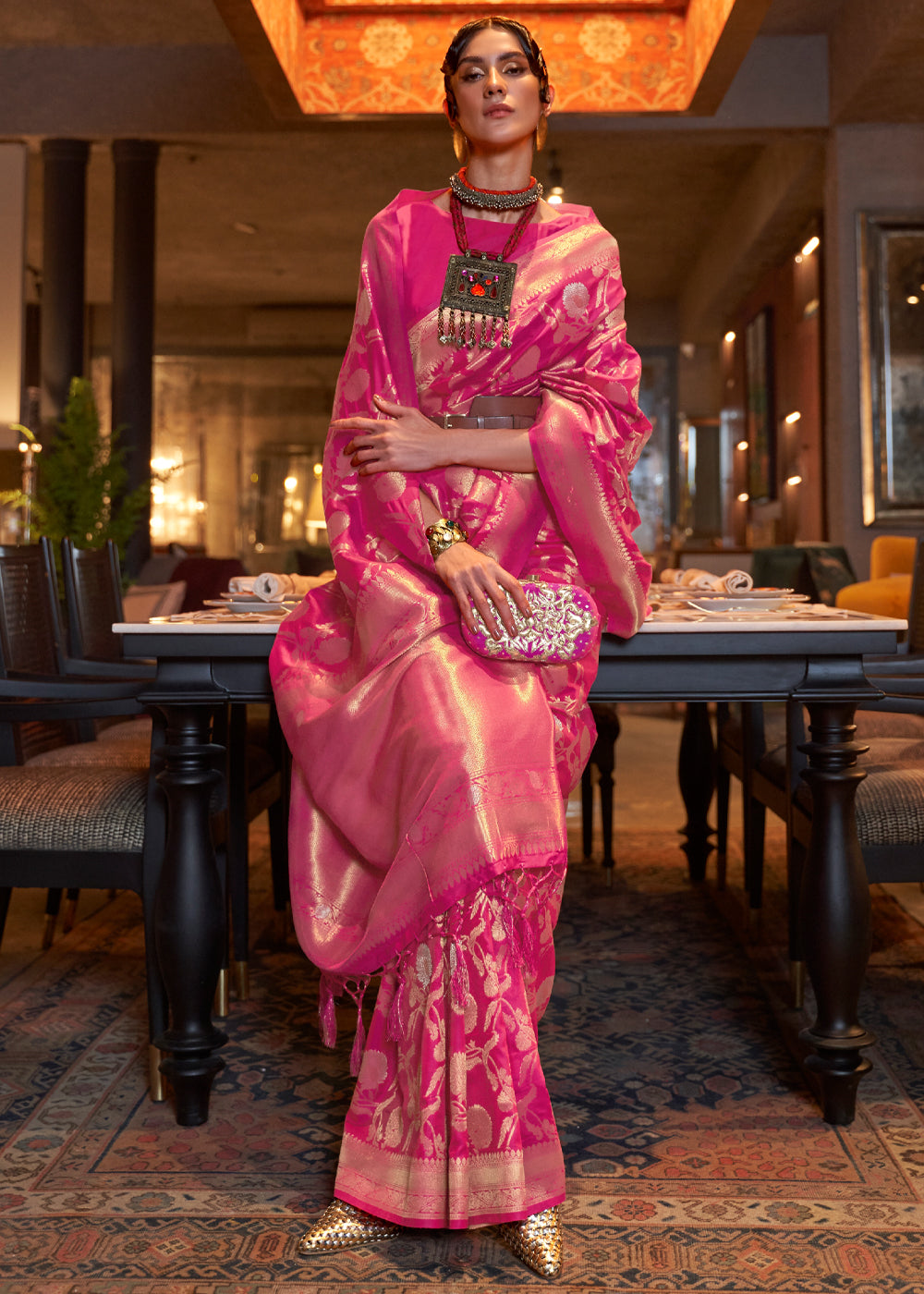 PinkTrendy Cotton Silk Jacquard Saree with Zari Woven Border