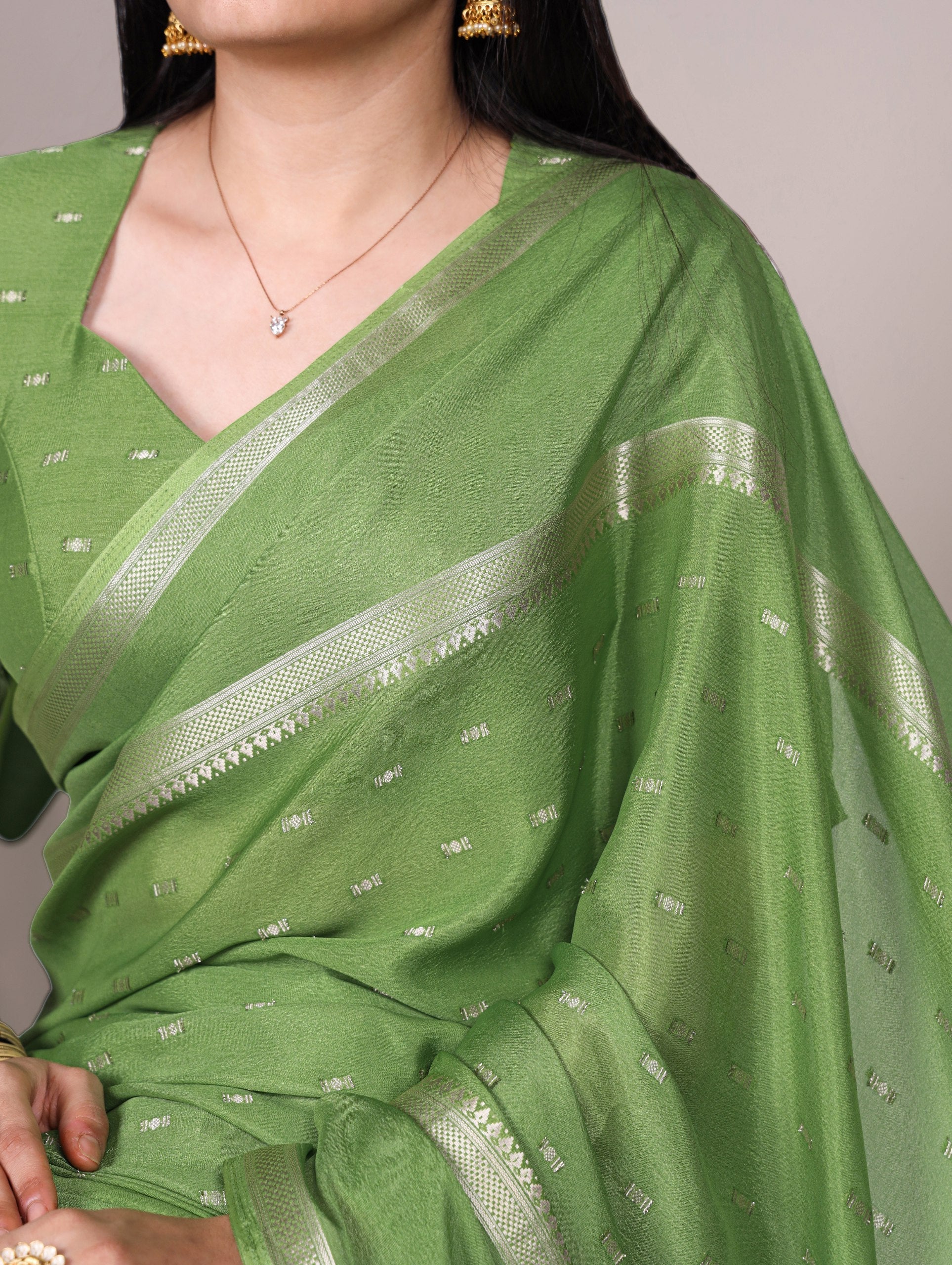 Pista Designer Crepe Weaving Saree with Matching Unstitched Crepe Blouse – Elegant Traditional Wear