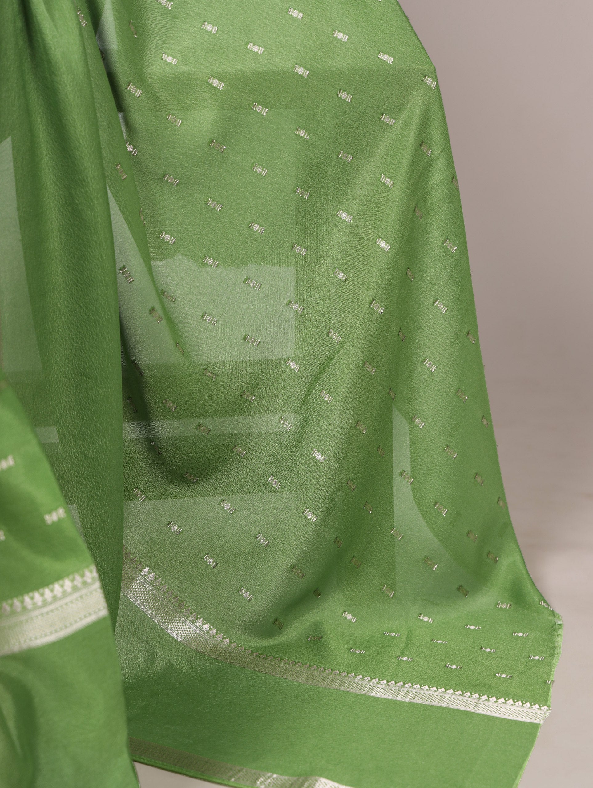 Pista Designer Crepe Weaving Saree with Matching Unstitched Crepe Blouse – Elegant Traditional Wear