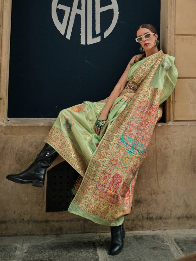 Pista Elegant Banarasi Silk Blend Woven Saree with Unstitched Blouse Piece