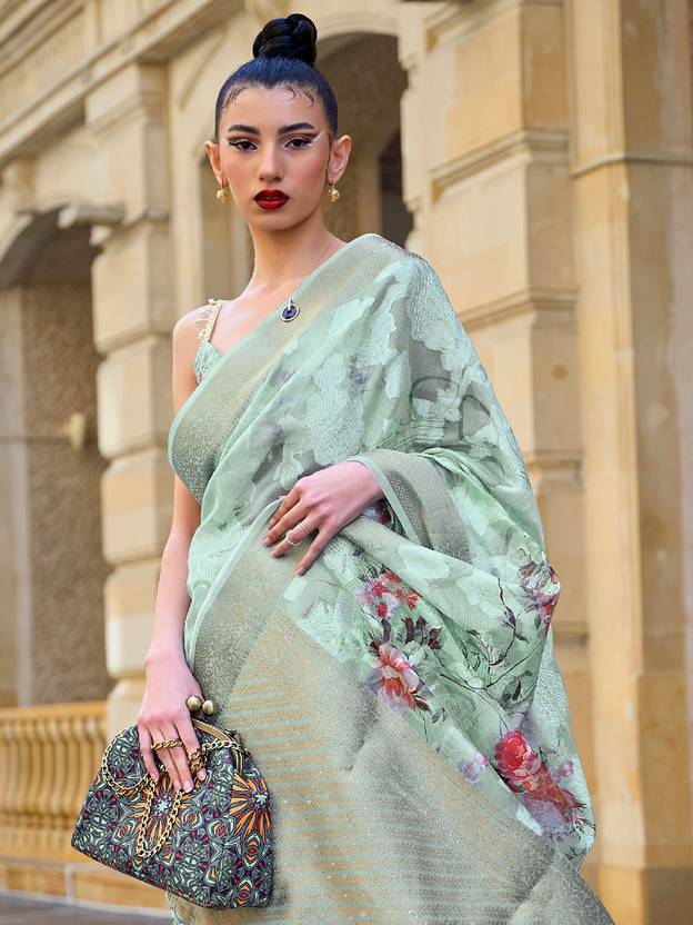 Pista Elegant Brasso Madurai Saree with Unstitched Blouse Piece