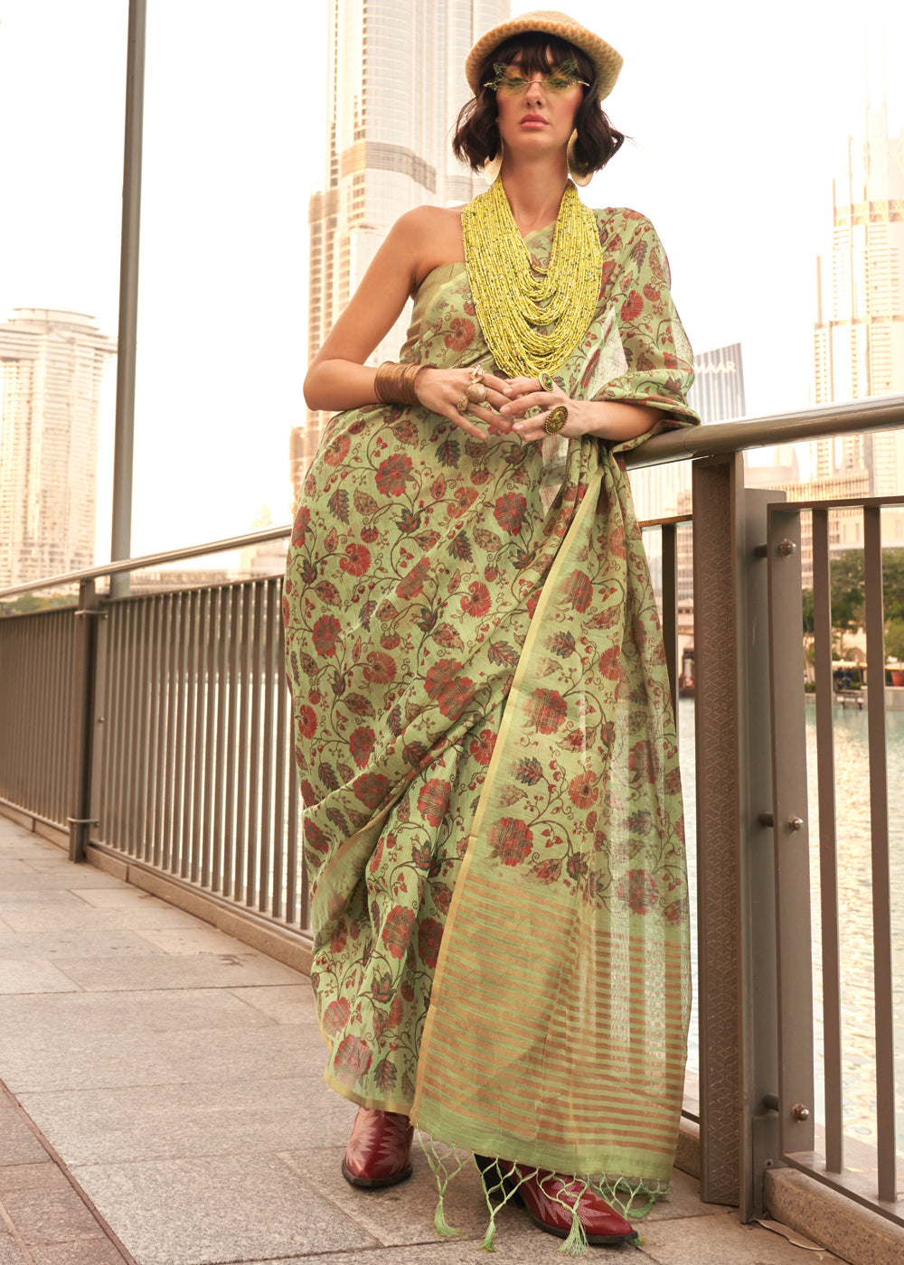 Pista Exquisite Blended Tissue Silk Saree with Blouse Piece