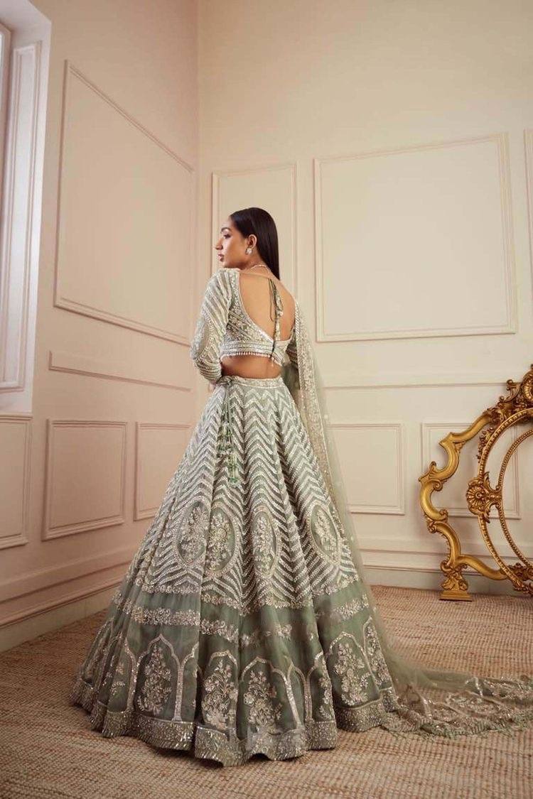 Pista Festive Must-Have Classic Indian Lehenga Set for a Radiant Celebration
