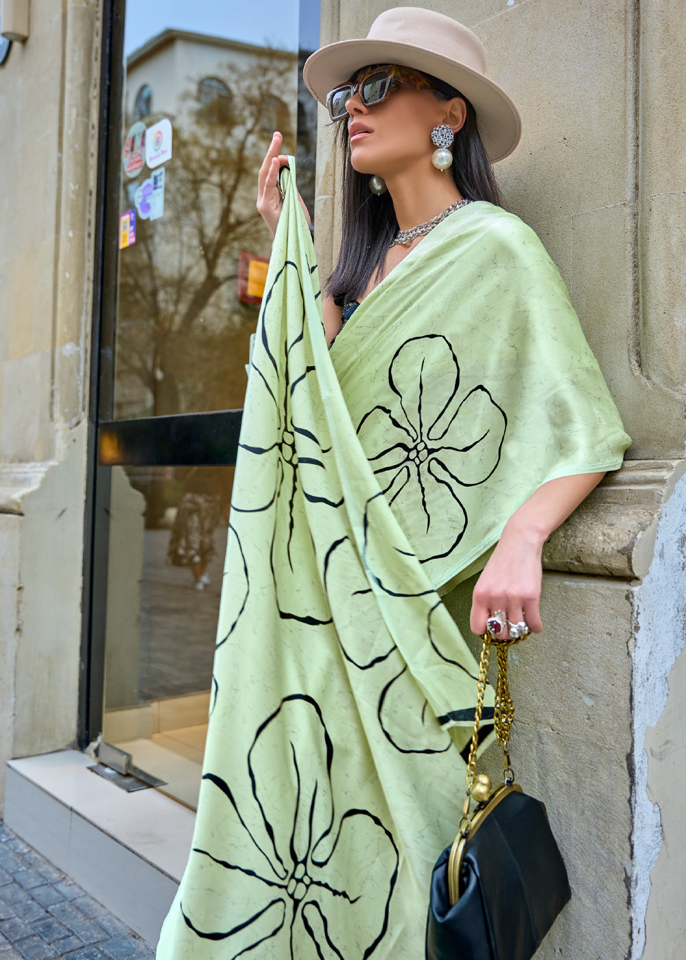 Pista Queen Digital Printed Satin Crepe Saree with Blouse Piece – Festive & Partywear